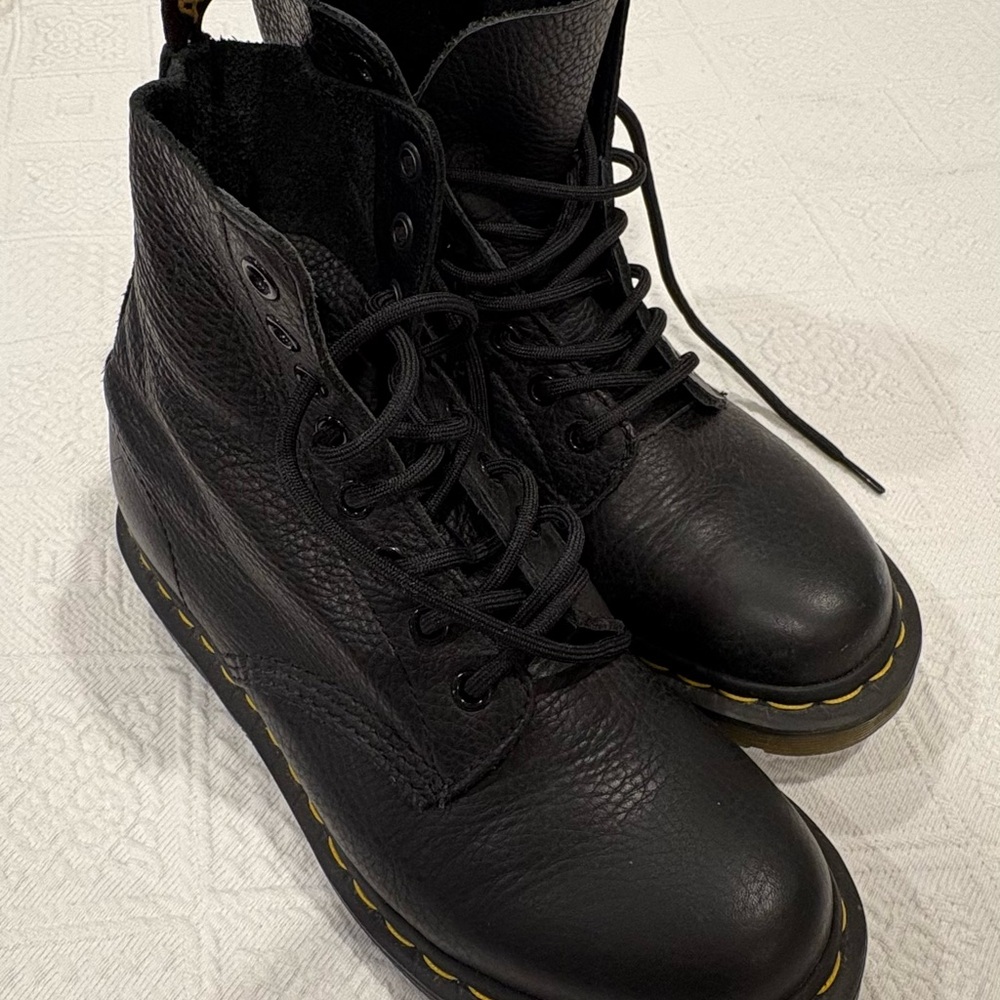 Black Leather Lace-Up Boots
